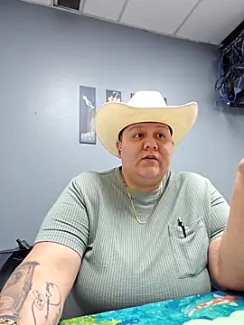 Snapshot of DevilDahm chatting on 09/15/25, 06:41 DevilDahm online show from 09/15/25, 06:41