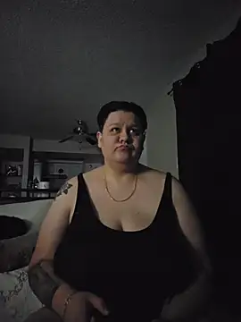 Snapshot of DevilDahm chatting on 11/06/25, 12:36 DevilDahm online show from 11/06/25, 12:36