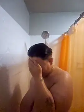 Snapshot of DevilDahm chatting on 03/21/25, 10:39 DevilDahm online show from 03/21/25, 10:39