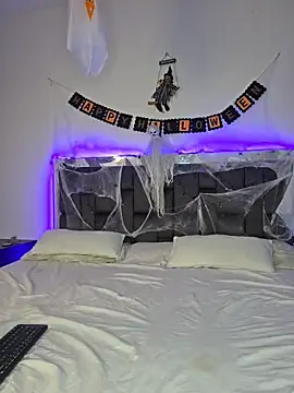 Sthef Castle online show from 10/27/25, 12:06