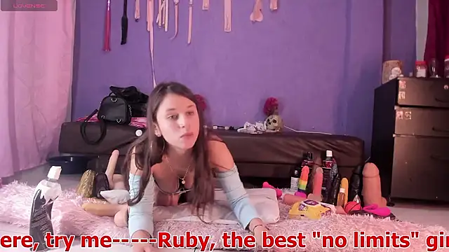 Snapshot of RubyEmerald chatting on 02/03/26, 03:04 RubyEmerald online show from 02/03/26, 03:04