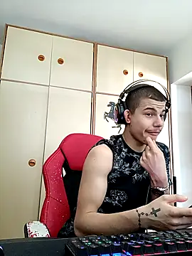 BigDickEnrg7195 online show from 02/06/25, 11:20