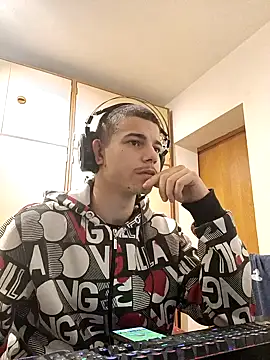 BigDickEnrg7195 online show from 02/11/25, 10:28