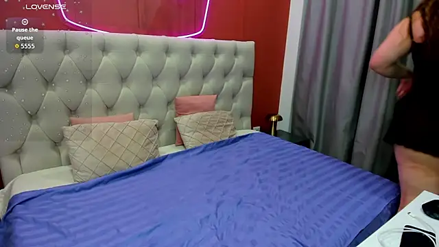 MonikaCharming online show from 03/26/26, 01:15