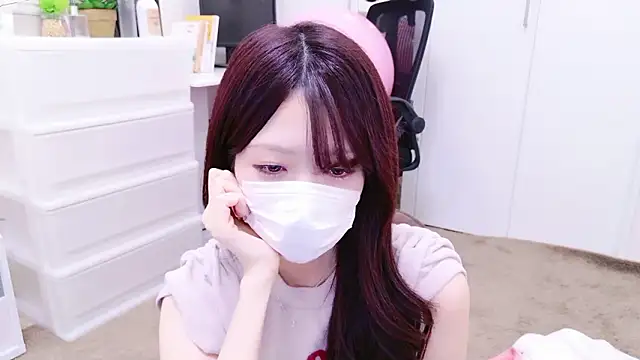 oxo yuna oxo online show from 11/13/25, 11:30