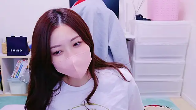 oxo yuna oxo online show from 01/05/25, 05:30