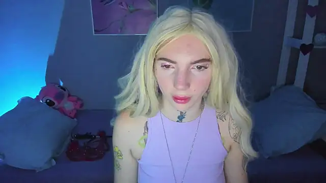 Snapshot of AnneTenet chatting on 01/27/25, 06:09 AnneTenet online show from 01/27/25, 06:09