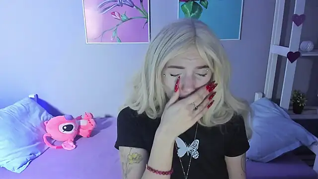 Snapshot of AnneTenet chatting on 01/17/25, 07:08 AnneTenet online show from 01/17/25, 07:08