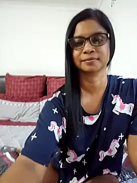 Snapshot of Sensual_indian7 chatting on 04/28/26, 03:16 Sensual indian7 online show from 04/28/26, 03:16