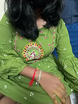 Aayushii   online show from 05/22/26, 06:33