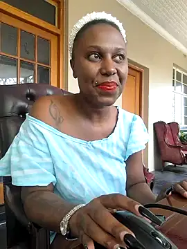 Snapshot of YourDreamLady22 chatting on 01/31/25, 08:54 YourDreamLady22 online show from 01/31/25, 08:54