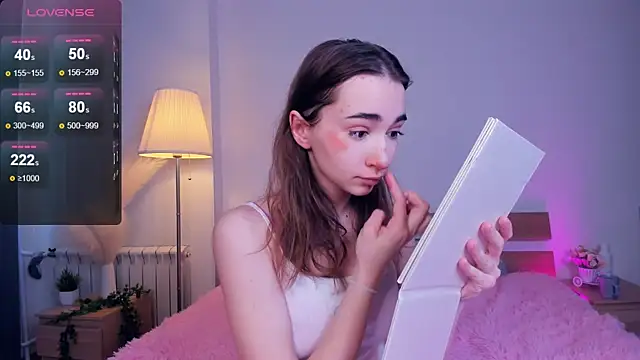 PollyBeev online show from 03/08/25, 11:05