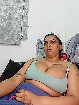 GORGEOUSLIPS online show from 12/03/25, 09:25