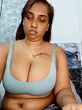 GORGEOUSLIPS online show from 01/09/26, 02:57