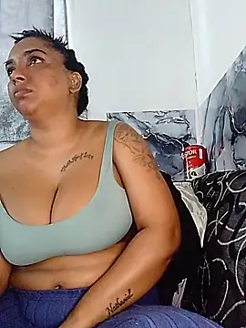 GORGEOUSLIPS online show from 12/04/25, 11:42