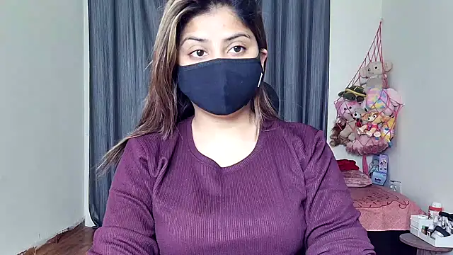 Hoty-Shivangi online show from 02/09/26, 05:22