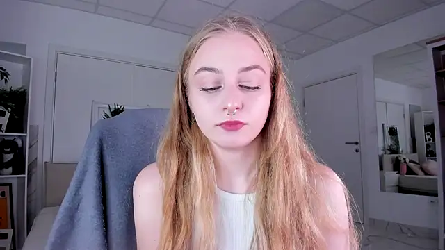 MiaMews online show from 02/06/26, 11:12