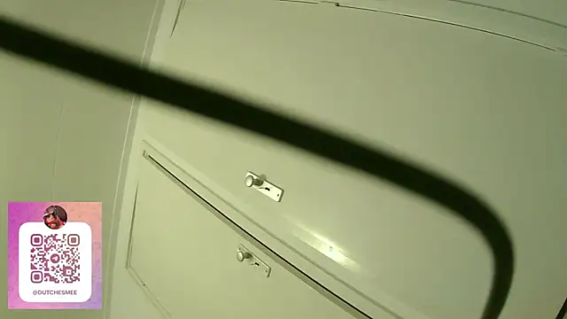 Snapshot of dutchesmee_x chatting on 04/08/26, 06:31 dutchesmee x online show from 04/08/26, 06:31