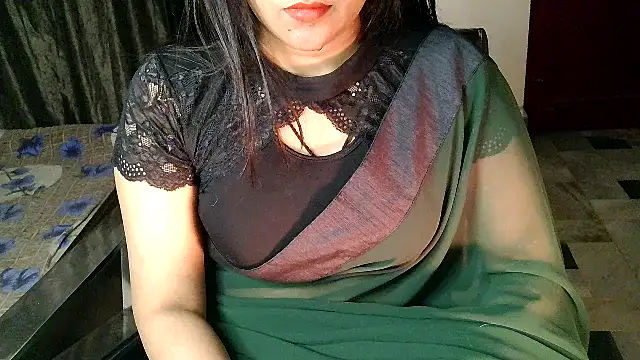 aarushi sharmaa online show from 12/19/25, 01:09