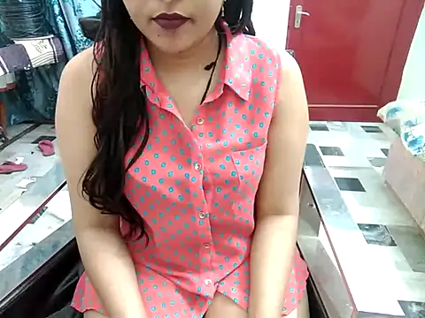 aarushi sharmaa online show from 03/18/25, 12:08