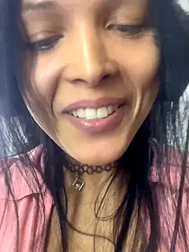 MOMMYJEVAA online show from 12/20/25, 01:52