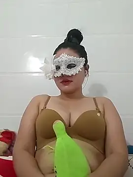 Snapshot of girldam95 chatting on 04/08/26, 04:03 girldam95 online show from 04/08/26, 04:03
