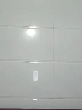 Snapshot of girldam95 chatting on 05/11/26, 03:07 girldam95 online show from 05/11/26, 03:07