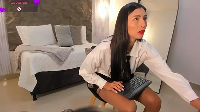 coniie jhons online show from 02/18/26, 11:06