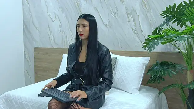 coniie jhons online show from 11/14/25, 11:36