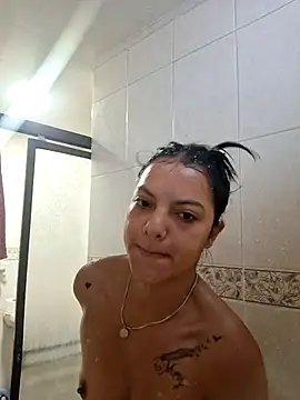 Daila 20  online show from 12/15/25, 01:28