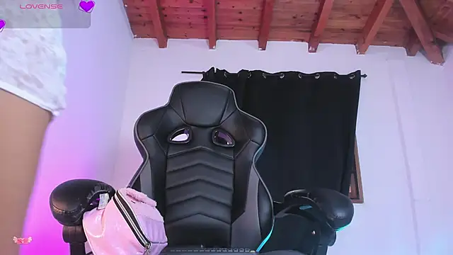 Daila 20  online show from 09/27/25, 12:33