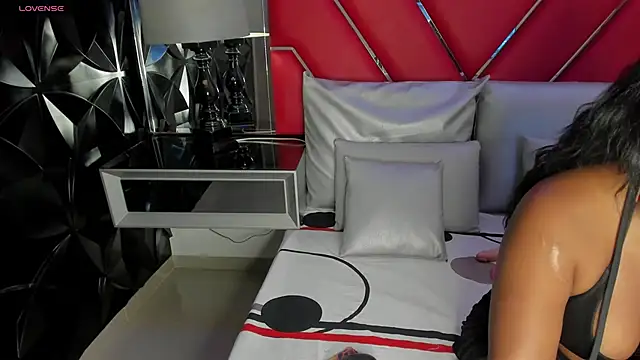 KeniaMuller online show from 09/17/25, 12:40
