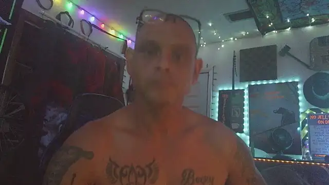 Buffshagswell online show from 06/25/26, 09:53