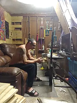 Buffshagswell online show from 10/27/25, 04:46