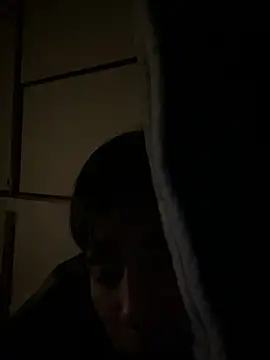 ryusei18570 online show from 02/11/25, 05:40