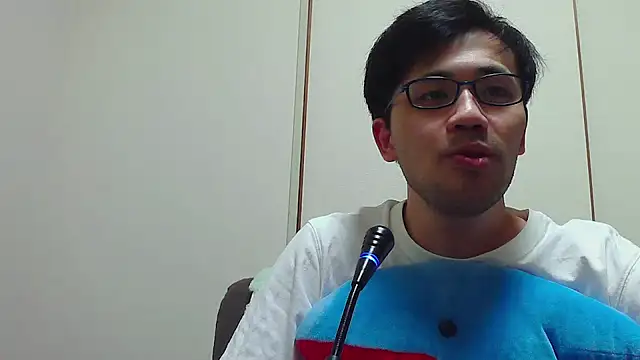 ryusei18570 online show from 09/10/25, 01:54