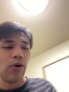 ryusei18570 online show from 02/19/25, 03:27