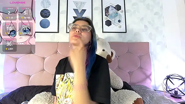 Snapshot of yukki_kuran chatting on 03/09/25, 06:39 yukki kuran online show from 03/09/25, 06:39