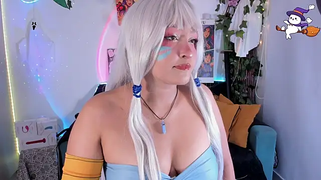 cutepie uwu  online show from 10/25/25, 12:54