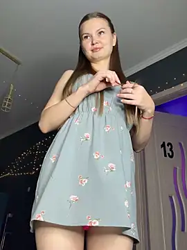 NickiLike online show from 10/02/25, 05:16