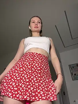 NickiLike online show from 04/12/26, 05:27