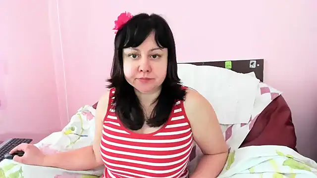 HotSweetAngel online show from 12/21/25, 09:33