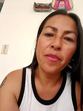 Snapshot of MARIANA-12_ chatting on 02/26/25, 10:15 MARIANA-12 online show from 02/26/25, 10:15