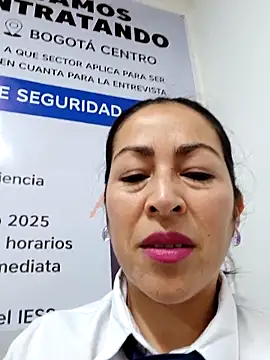 Snapshot of MARIANA-12_ chatting on 10/01/25, 12:42 MARIANA-12 online show from 10/01/25, 12:42