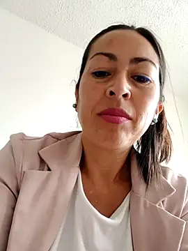 Snapshot of MARIANA-12_ chatting on 02/25/25, 05:19 MARIANA-12 online show from 02/25/25, 05:19