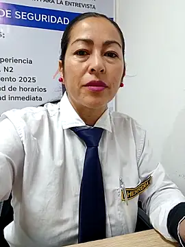 Snapshot of MARIANA-12_ chatting on 09/29/25, 01:17 MARIANA-12 online show from 09/29/25, 01:17