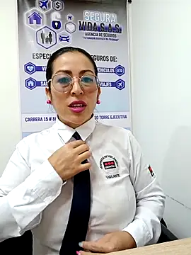 Snapshot of MARIANA-12_ chatting on 09/09/25, 12:14 MARIANA-12 online show from 09/09/25, 12:14