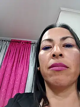 Snapshot of MARIANA-12_ chatting on 02/21/25, 11:10 MARIANA-12 online show from 02/21/25, 11:10
