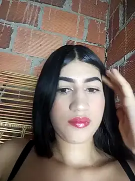 Snapshot of Julix_A chatting on 01/19/25, 07:36 Julix A online show from 01/19/25, 07:36