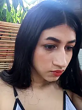 Snapshot of Julix_A chatting on 02/09/25, 06:37 Julix A online show from 02/09/25, 06:37